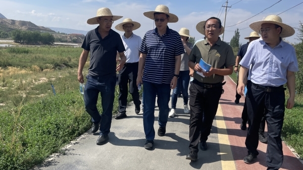民進(jìn)中央人口資源環(huán)境委員會(huì)赴甘肅調(diào)研